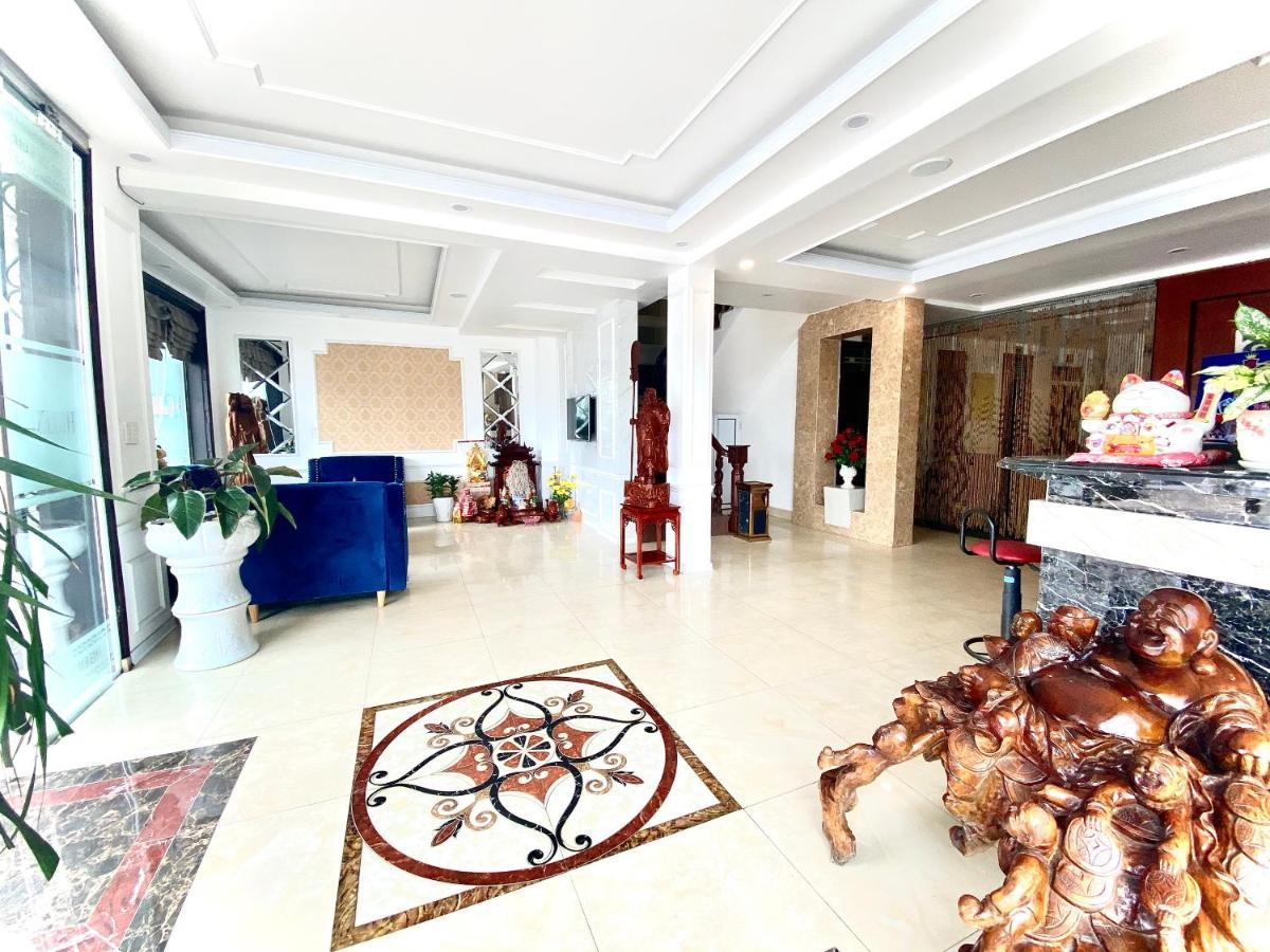 Khách sạn Hoàng Gia Thai Binh Esterno foto